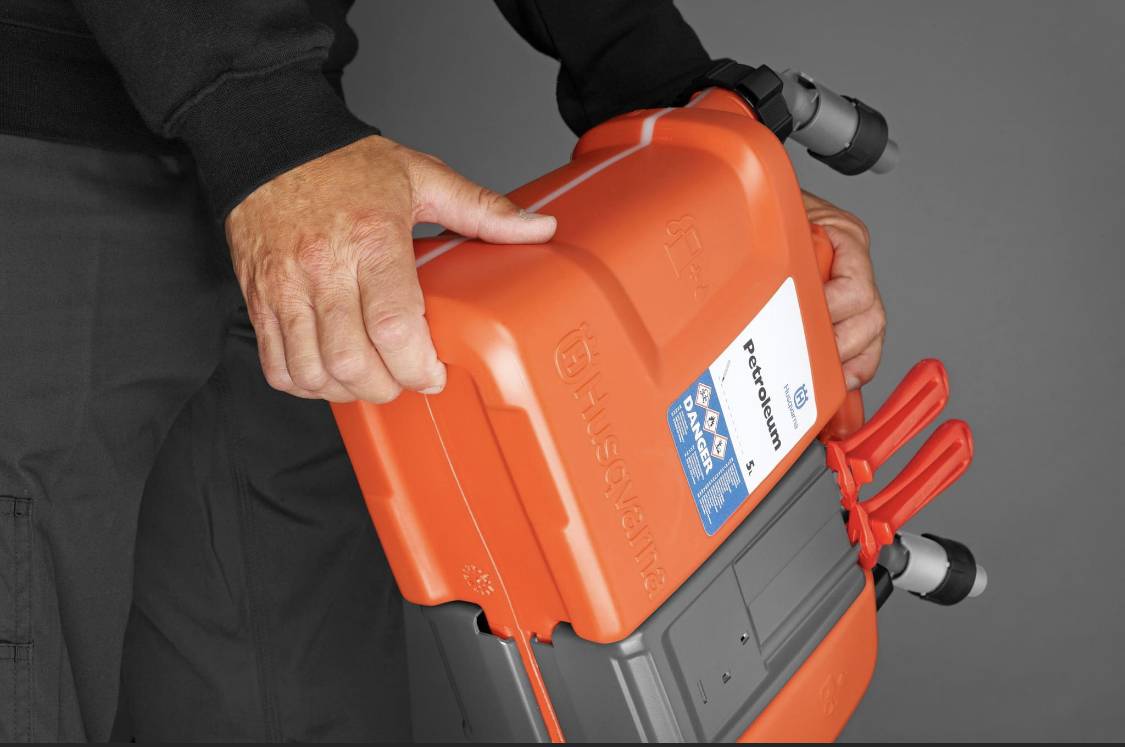 Husqvarna Fuel Cans Combi Can Petrol Tank (5.0L) Oil Tank (2.5L) With