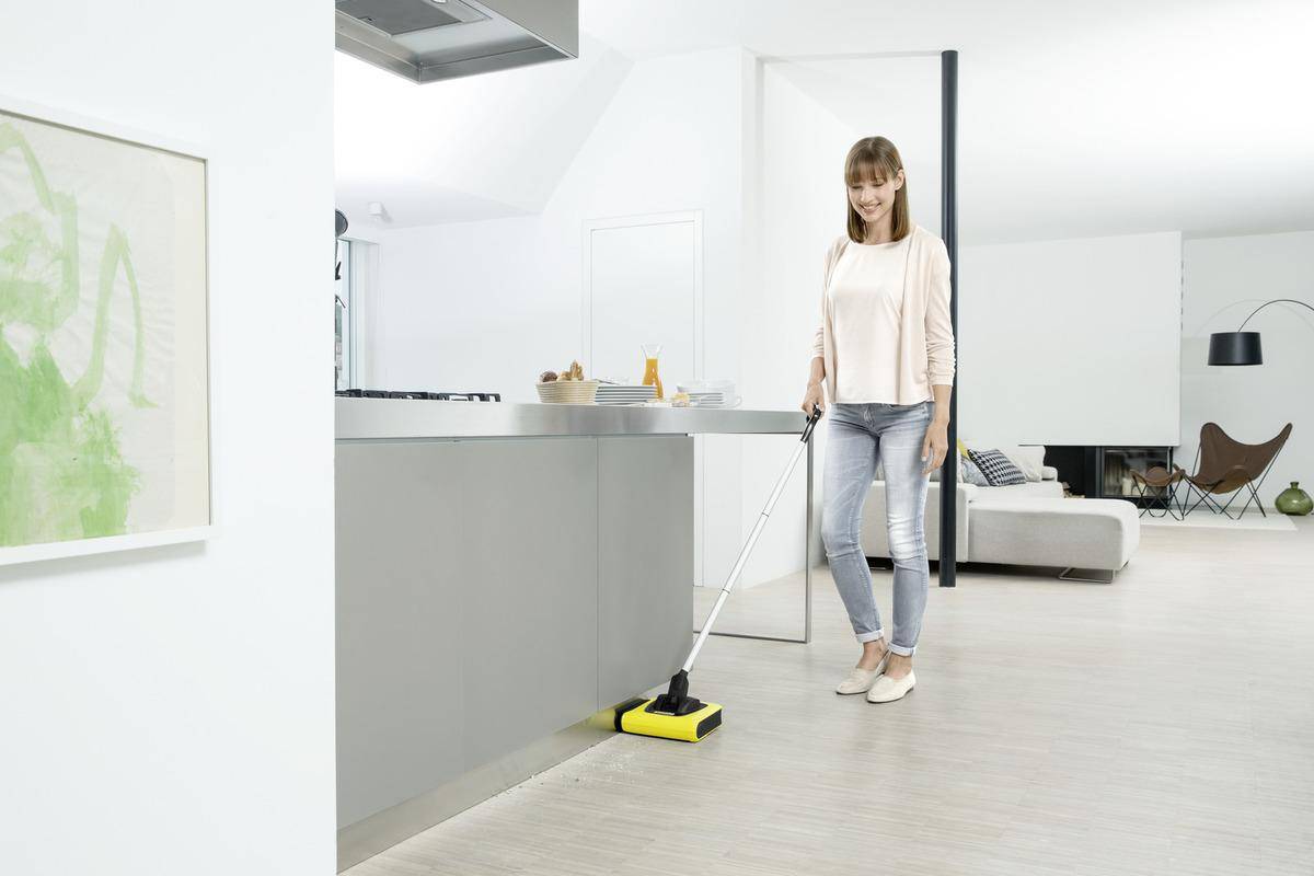 KARCHER KB5 CORDLESS SWEEPER ELECTRIC BROOM (1 YEARS WARRANTY)